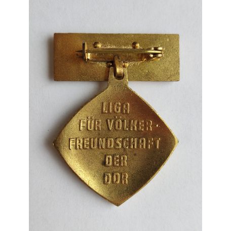 East German Medal for Services to Friendship between Peoples Badge