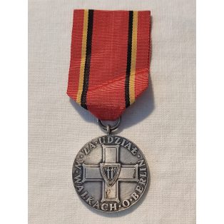   WW2 Polish Medal for Participation in the Battle of Berlin Silver 1945.