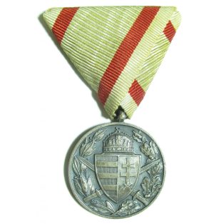  WWI Hungary, Hungarian Commemorative medal for Combatants with swords