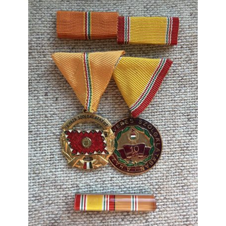 Hungarian mounted  Medal Pair with two types of ribbon bars 