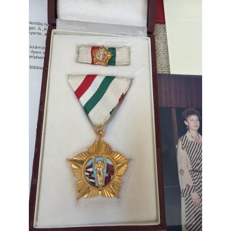 Hungarian Order of 4th April large personal lot 1985