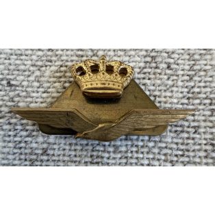 Royal Netherlands Air Force Officers Pilot Side-Hat Badge