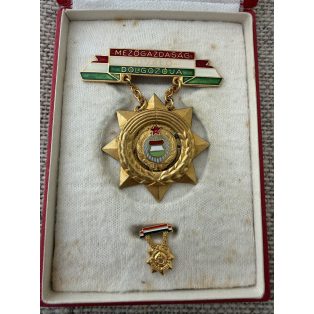   Hungarian cased Excellent Worker of the Agriculture badge with miniature