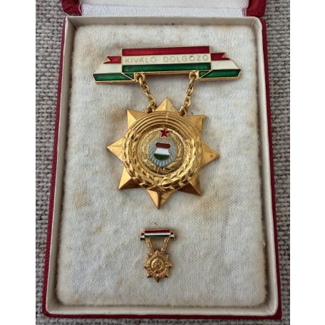 Hungarian cased Excellent Worker badge (Octagonal, rare version) with miniature