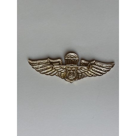 Indonesia (Indonesian Police) Penerjun Polri Parachute Wings Badge