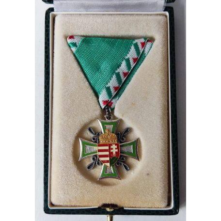 Hungarian Non-comissioned Officer (NCO) Service medal III. Class with box