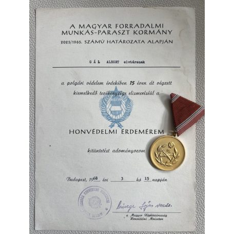 Hungarian 15 Years Defence Service Medal with award certificate