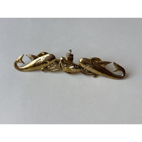 Indonesia Submarine Warfare Dolphin Badge version w/ very detailed Submarine
