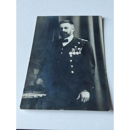 WW1 Navy officer wearing Austro-Hungarian medals, and rare German award,  Photo