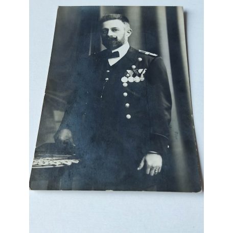 WW1 Navy officer wearing Austro-Hungarian medals, and rare German award,  Photo