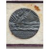   ww1 1915 Sinking of the Lusitania - German Medal in Box and Paper, rare