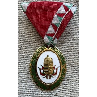   Hungarian Service Merit Medal Golden Class 2nd type (Hungarian Defence Forces)