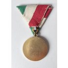 Hungarian "Outstanding Student" Award Medal