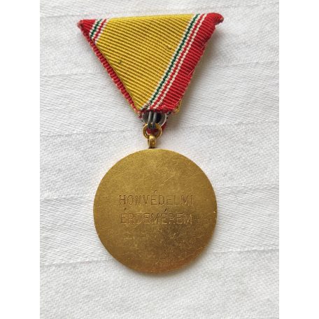 Hungarian Defence Medal for 10 Years of Service, rare engraved reverse c. 1966-70