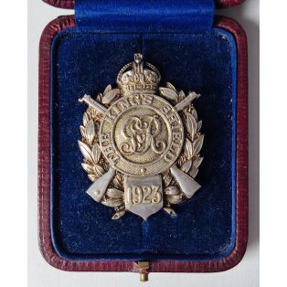   British The King's Shield Competition Badge in Box Shooting Award Solid Silver Made by Jennings& Co. 1923.