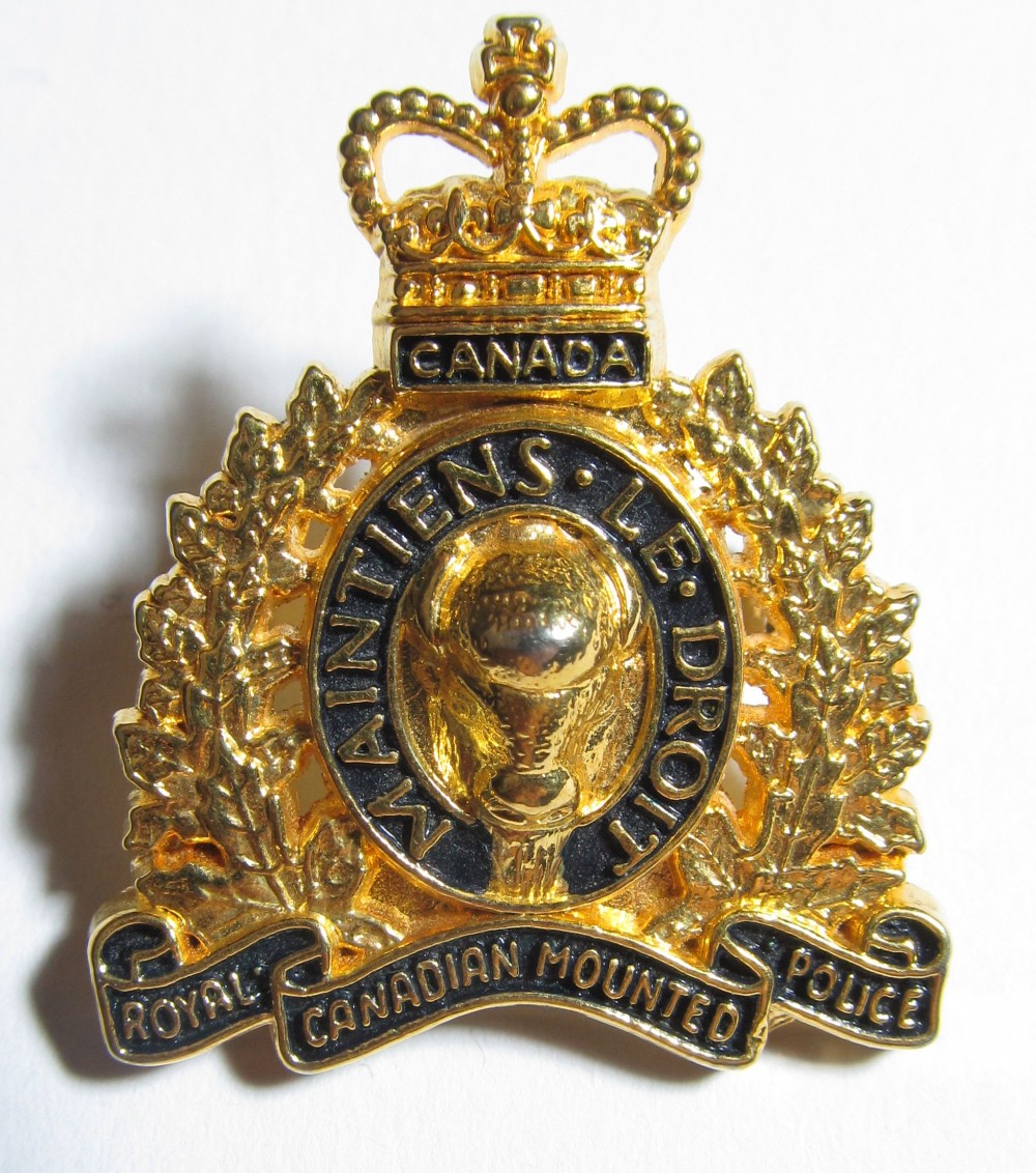 Canadian Police Sr. Officer Inspector Heraltic Cap Badge 195