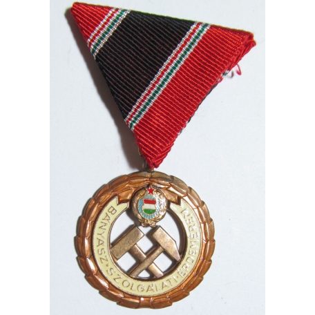 Hungarian Long Service Medal for Miners, Bronze Grade,1957