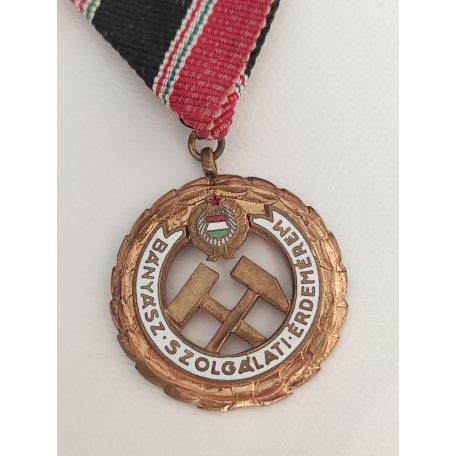 Hungarian Long Service Medal for Miners, Bronze Grade,1957
