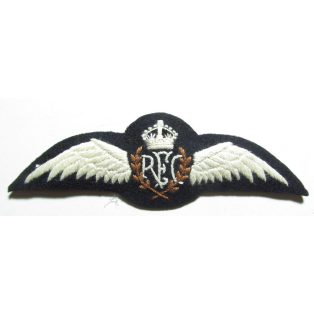   British WW1 Royal Flying Corps (RFC) Pilot Wings Badge padded