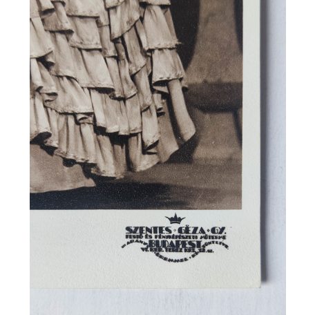 2 pcs Hungarian First Communion and Festive Dress Girl Photos