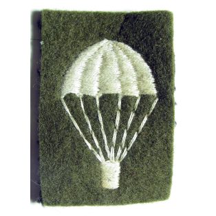 British (United Kingdom) Parachute Army Badge without Wings