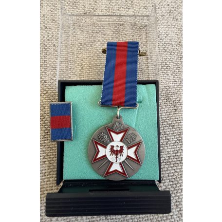 German cased Voluntary Firefighter Medal in Silver for 30 years - Brandenburg