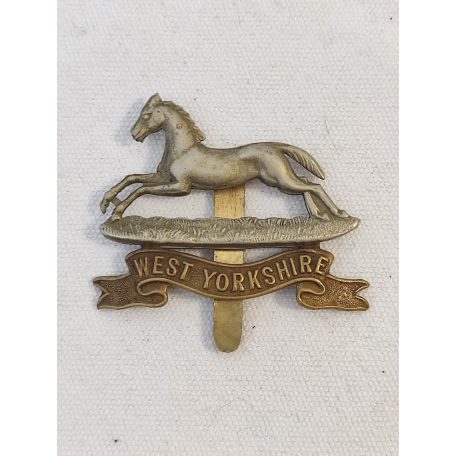 British West Yorkshire Regiment Cap Badge