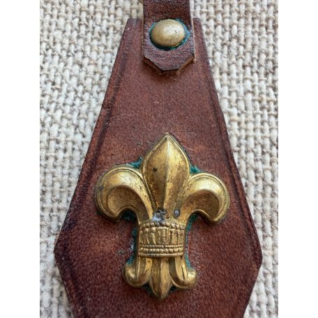 Hungarian vintage Scout leather key chain holder with bronze badge