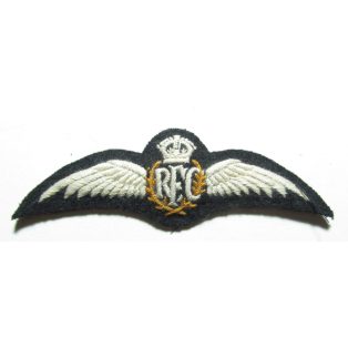   British WW1 Royal Flying Corps (RFC) Pilot Wings Badge padded mod 3.