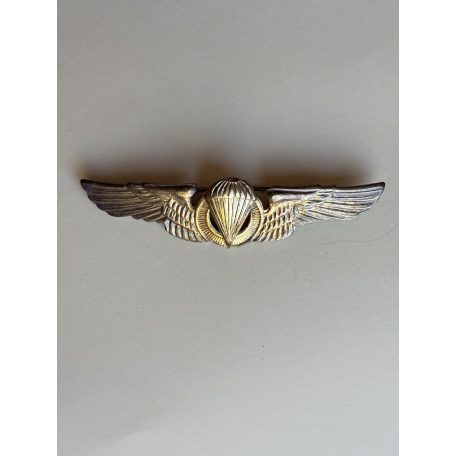 Indonesian Air Force Basic Parachutist Badge