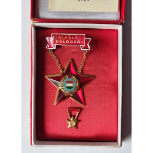   Hungarian Excellent Worker Award in Box with award certificate Labor Day - 1973. 05.01