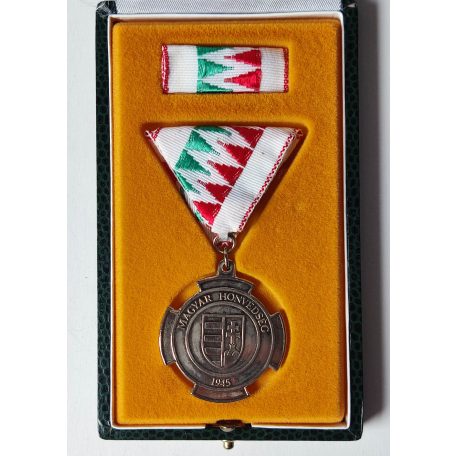 Hungary ww2 Commemorative Medal with Ribbon Bar in Box 1944-1989