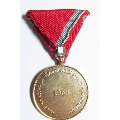 Hungarian For Volunteer Fire Service Medal 20 Year