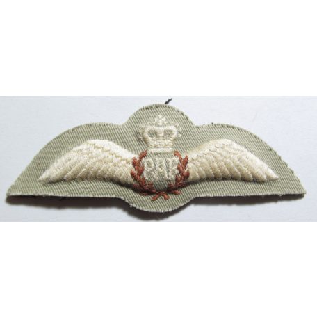 British WW2 Royal Air Force RAF Pilot Wings Badge padded gray mod.