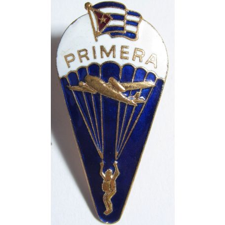 Cuban Parachute Qualification Badge 1nd Class, enameled